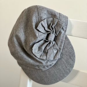 David And Young Linen /Blend Gray Painters Hat Flower
